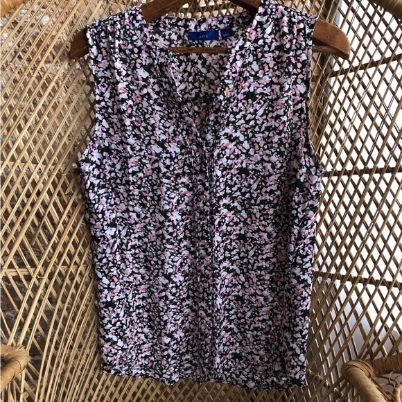 Apt. 9 Tops - Apt 9 sleeveless blouse